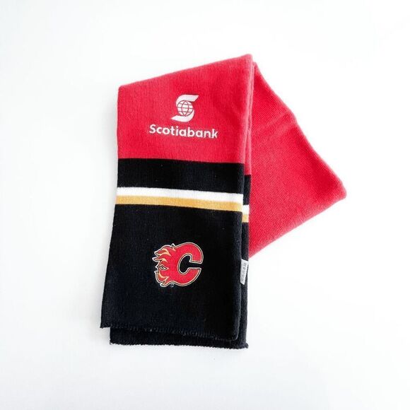 Scotiabank Calgary Flames Unisex We Are The C Red 2015 Home Opener Knit Scarf - Picture 3 of 6